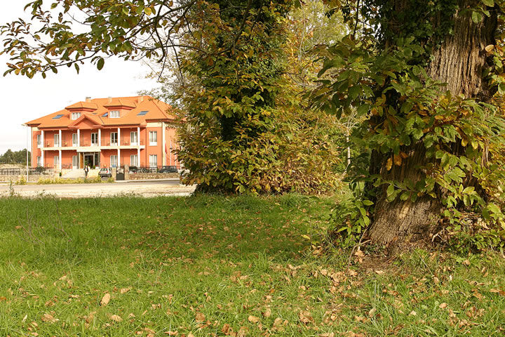 Villa De Льянес Экстерьер фото